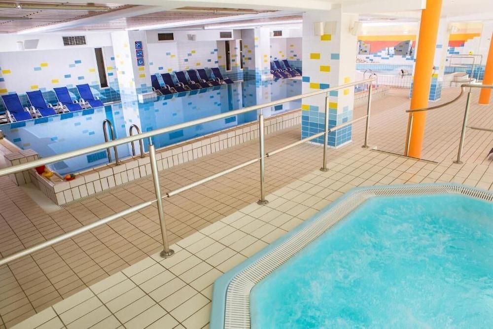 Hotel Kompas Краньска Гора Экстерьер фото