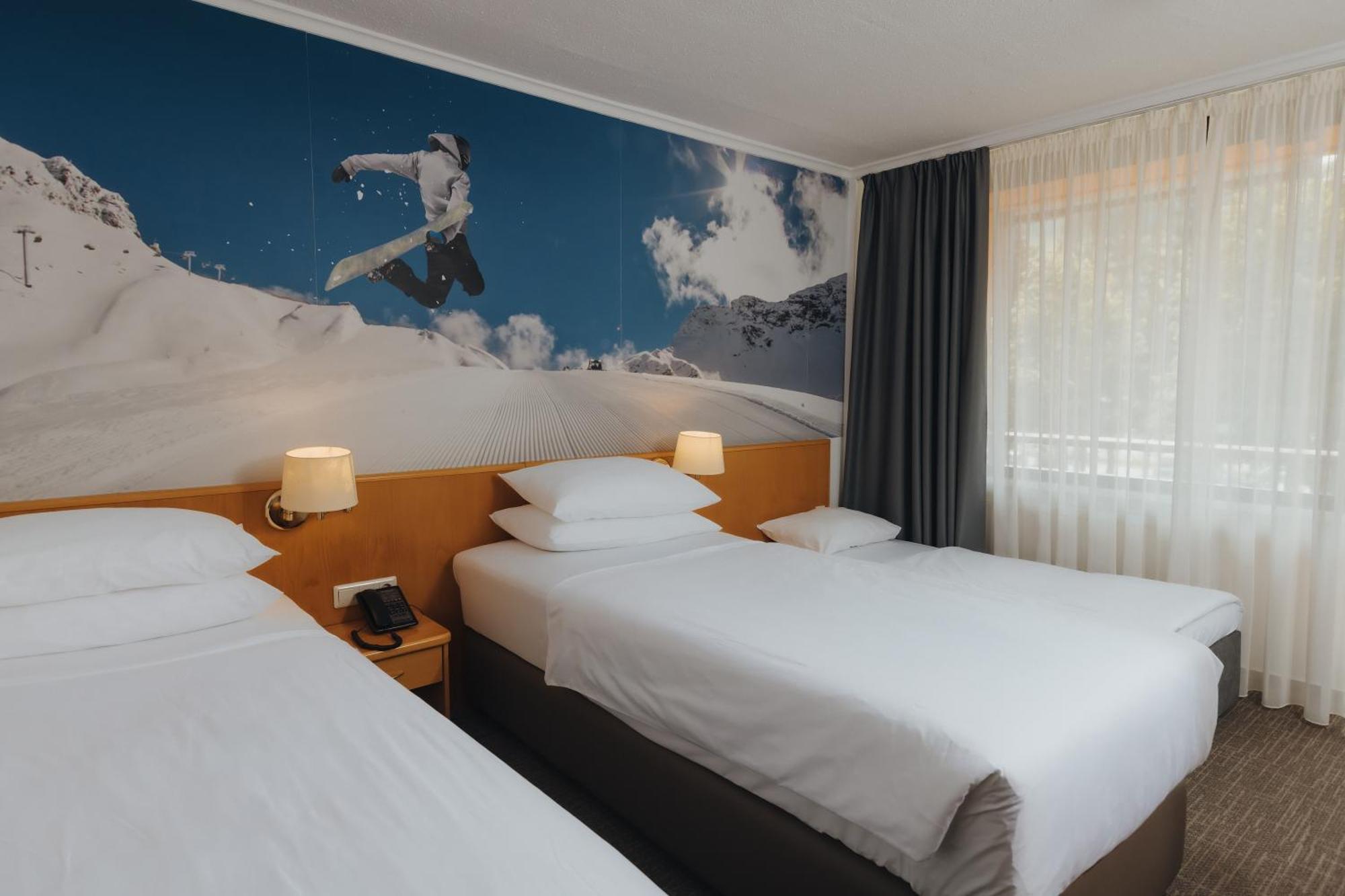Hotel Kompas Краньска Гора Экстерьер фото